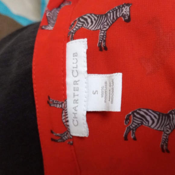 Charter Club Red Polyester Crepe Blouse W/ Zebras, Button Down Size Small - Picture 6 of 6